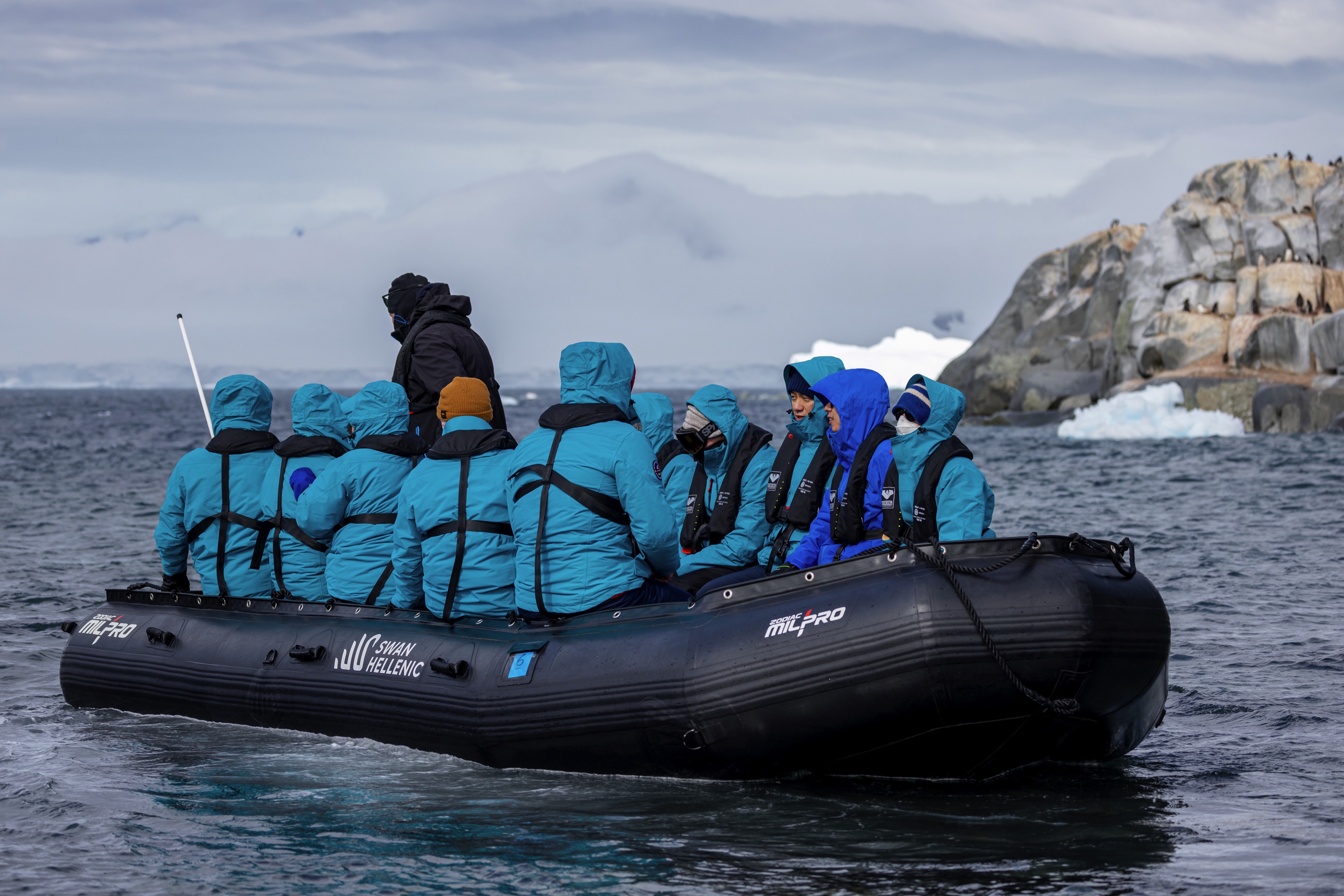 Excursions on SH Vega